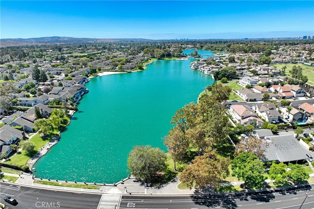 61 W Yale Loop Irvine, CA 92604