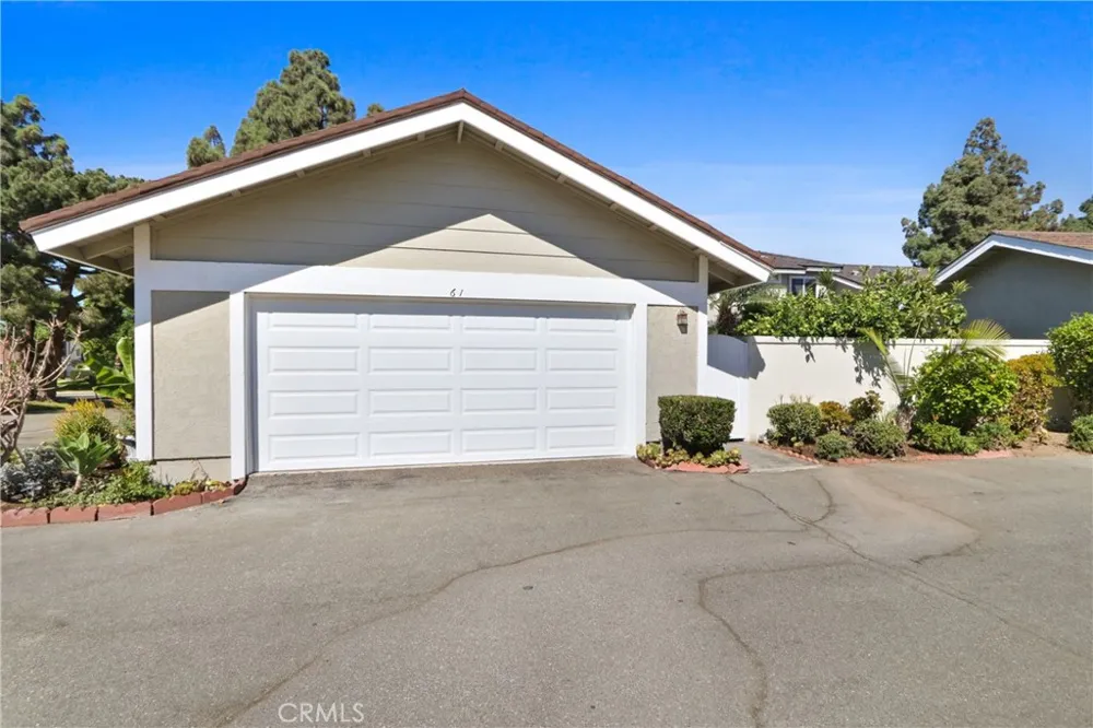 61 W Yale Loop Irvine, CA 92604