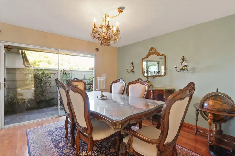 61 W Yale Loop Irvine, CA 92604