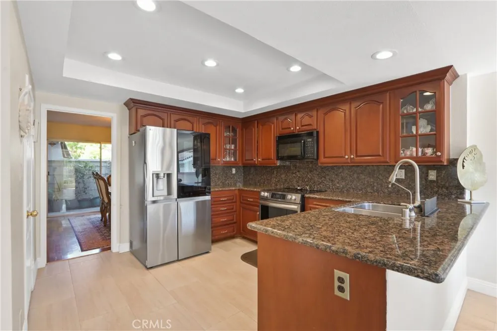 61 W Yale Loop Irvine, CA 92604