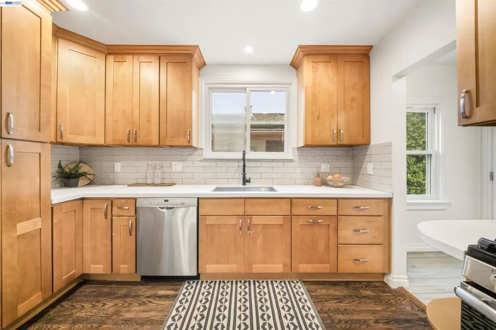 542 Adams St Albany, CA 94706