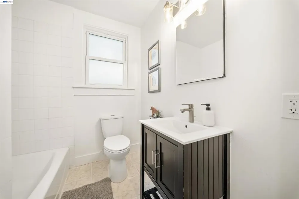 542 Adams St Albany, CA 94706