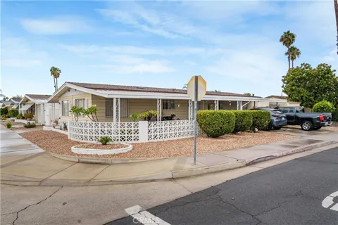 925 S Palm