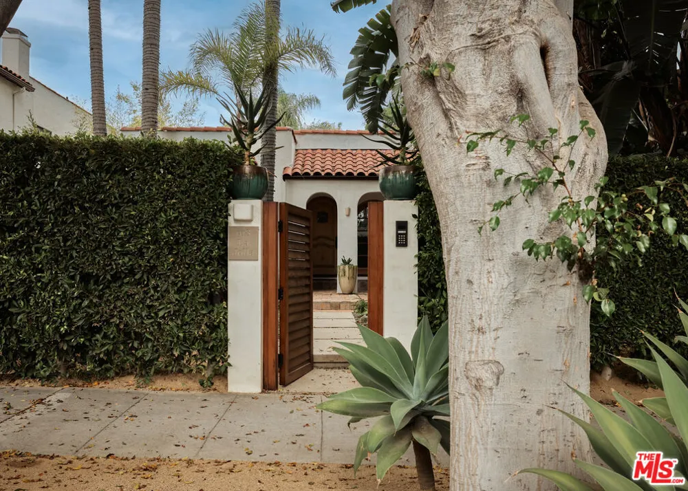 918 La Jolla Avenue West Hollywood, CA 90046