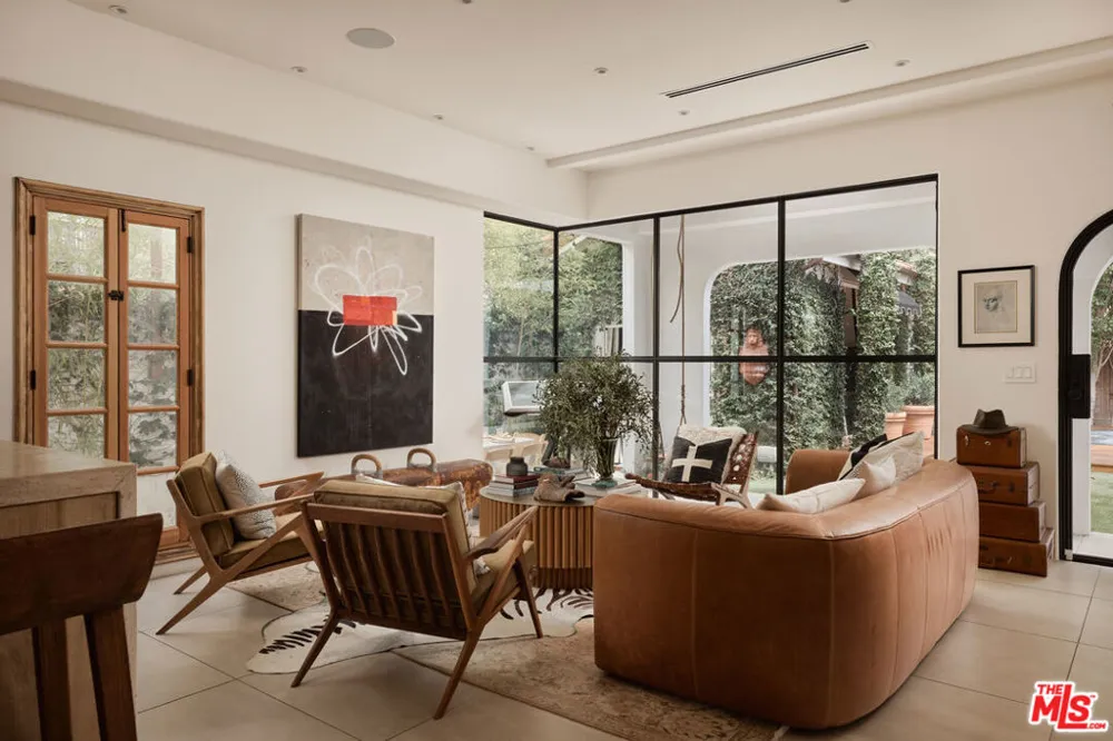 918 La Jolla Avenue West Hollywood, CA 90046