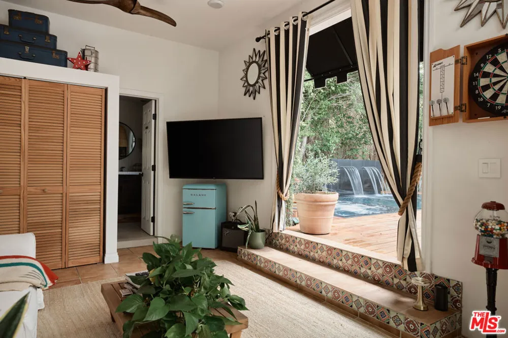 918 La Jolla Avenue West Hollywood, CA 90046