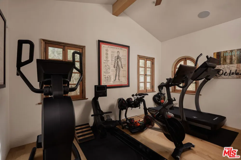 918 La Jolla Avenue West Hollywood, CA 90046