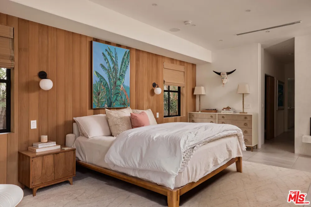 918 La Jolla Avenue West Hollywood, CA 90046