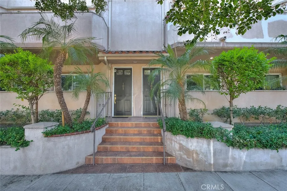 572 E San Jose Avenue #104 Burbank, CA 91501
