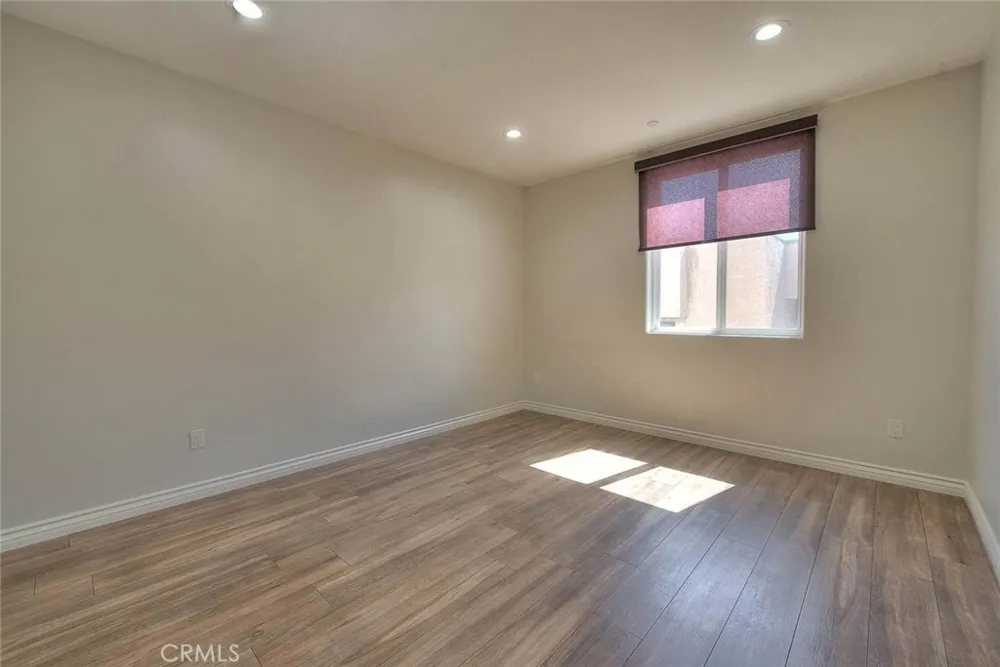 572 E San Jose Avenue #104 Burbank, CA 91501