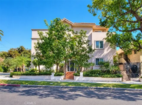 572 E San Jose Avenue #104