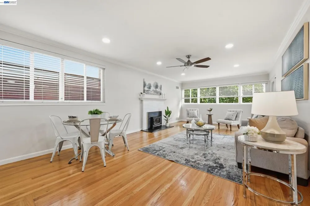 19026 Center St Castro Valley, CA 94546