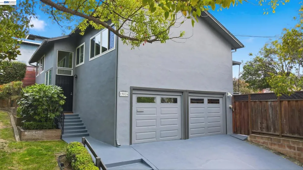 19026 Center St Castro Valley, CA 94546