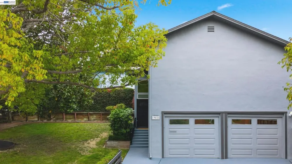 19026 Center St Castro Valley, CA 94546