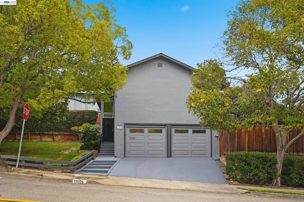 19026 Center St Castro Valley, CA 94546
