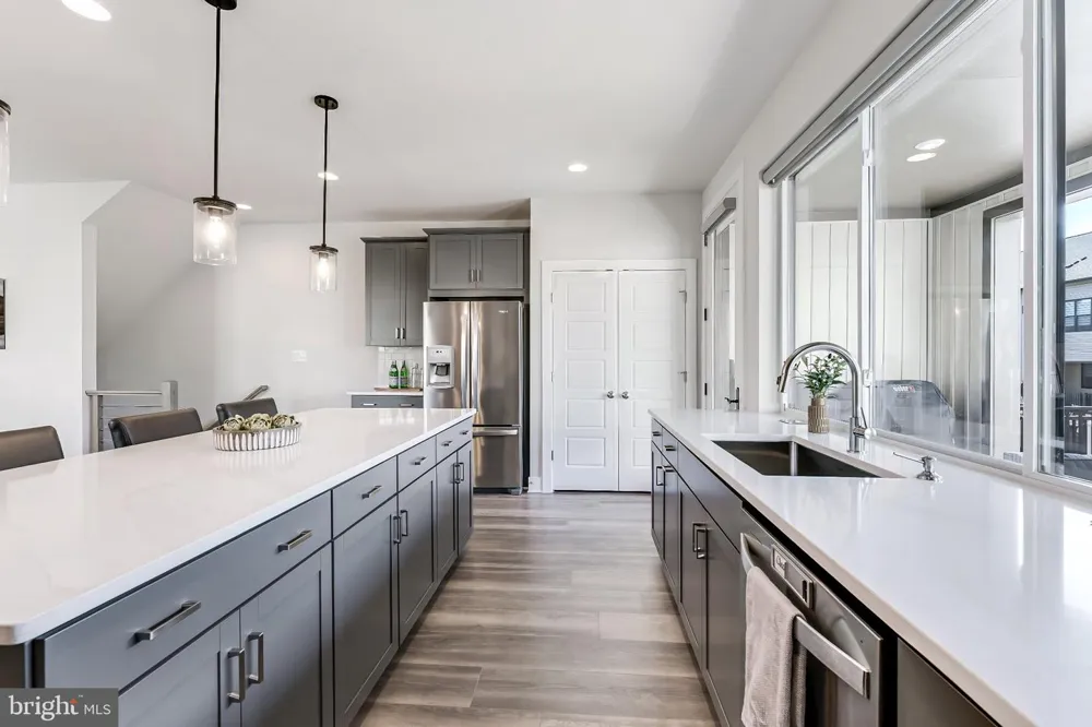 42335 NELSONVILLE TERRACE Ashburn, VA 20148
