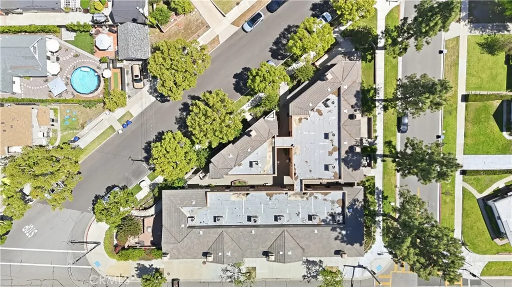 1101 East Avenue Burbank, CA 91504