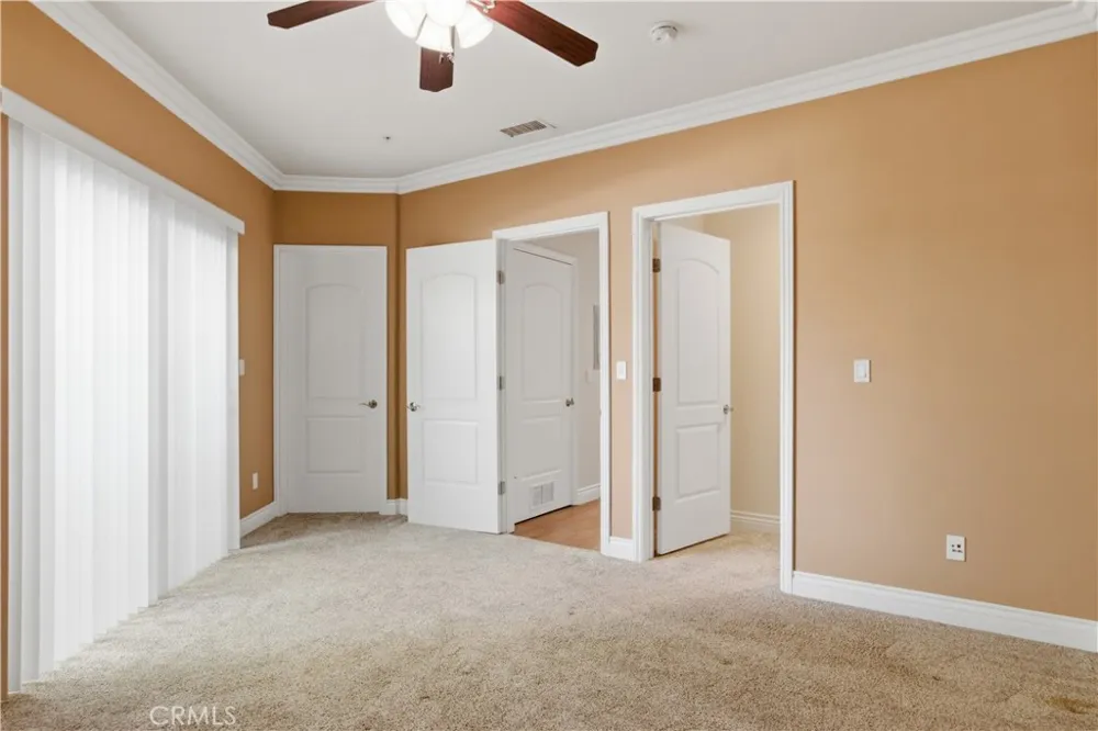 1101 East Avenue Burbank, CA 91504