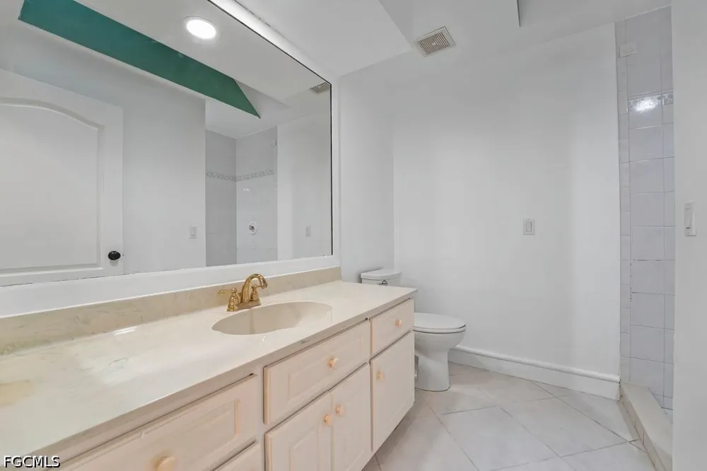 SW 23rd Avenue Cape Coral, FL 33914