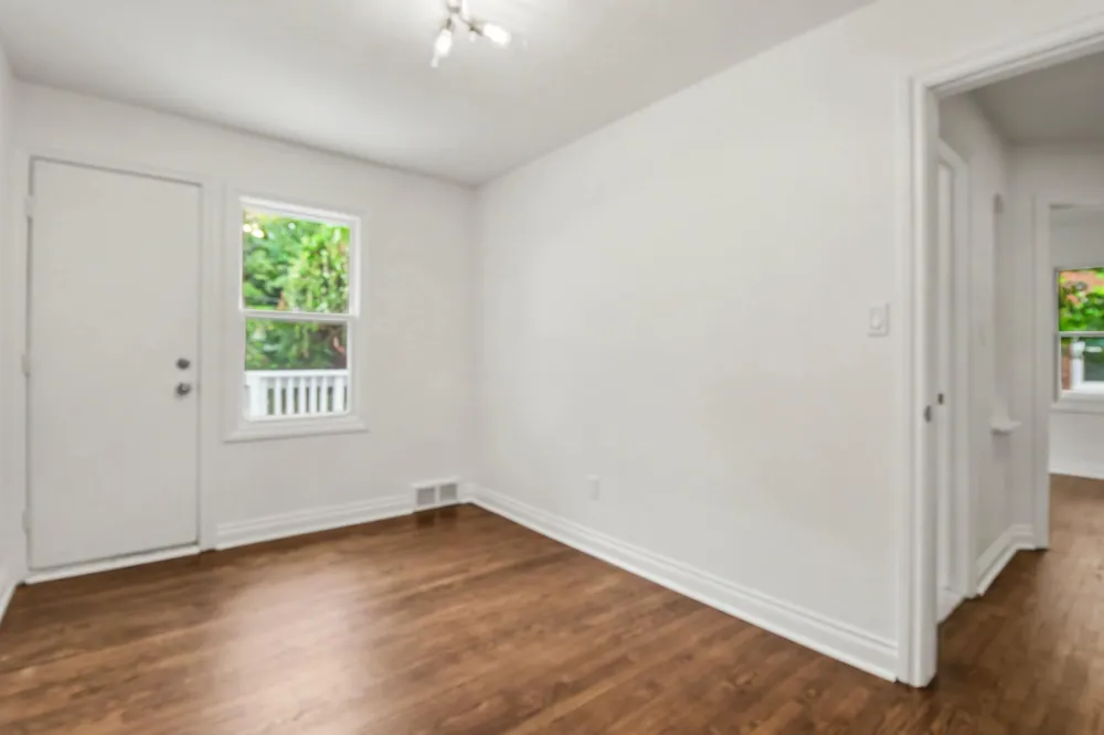 23051 Majestic Street Oak Park, MI 48237