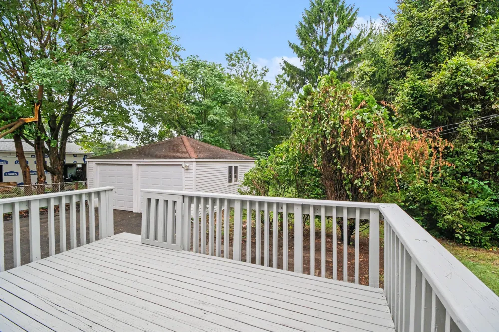 23051 Majestic Street Oak Park, MI 48237