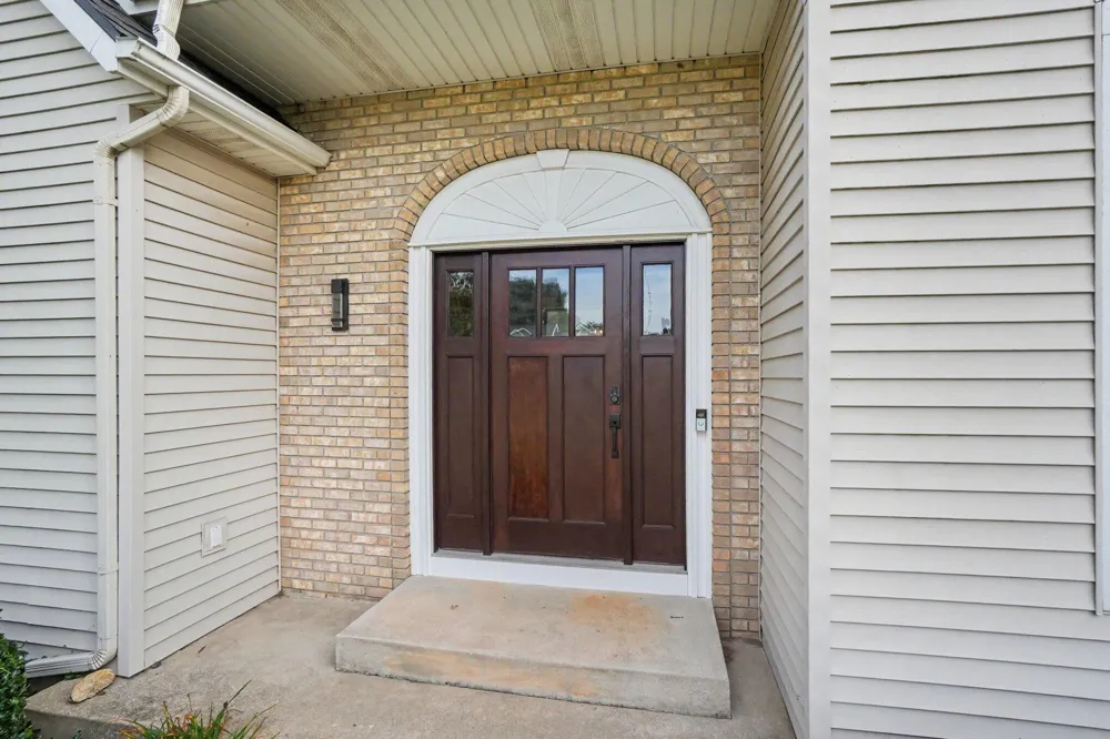 9521 Ridgecrest Drive Zeeland, MI 49464