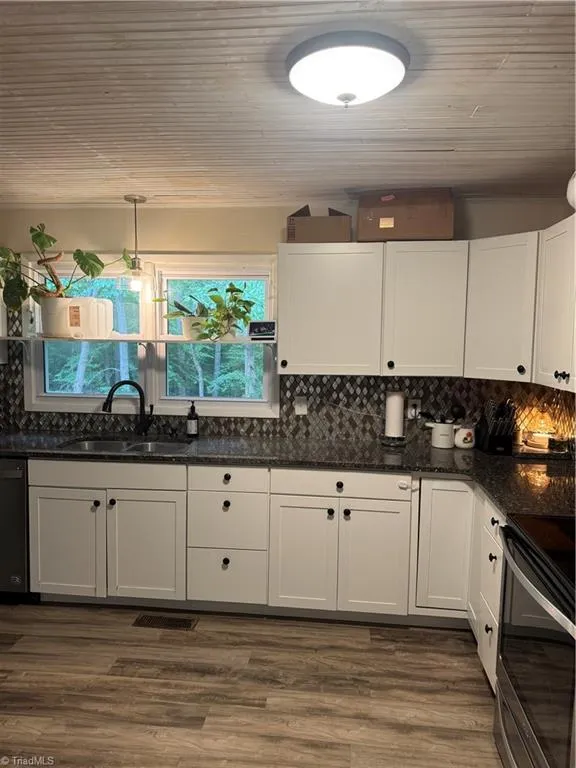 1822 Clodfelter Road Winston-Salem, NC 27107