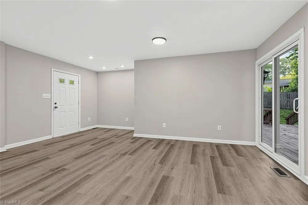 2110 Kylemore Drive Greensboro, NC 27406