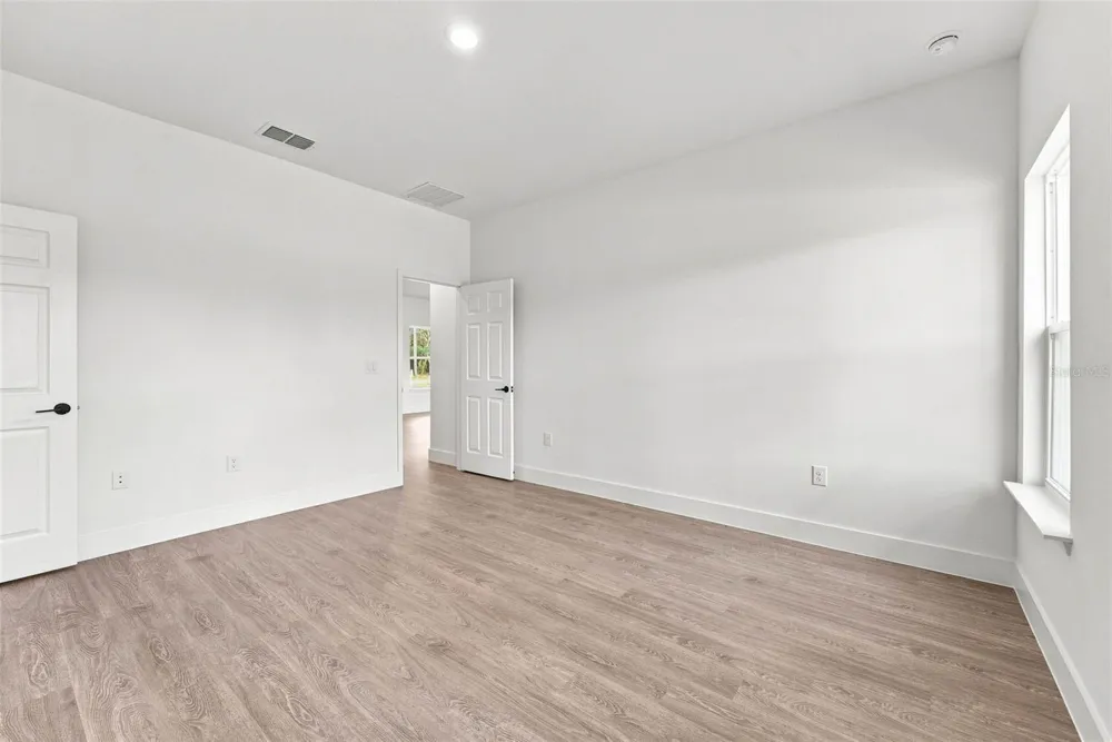 143 W GONDOLIER PLACE Citrus Springs, FL 34434
