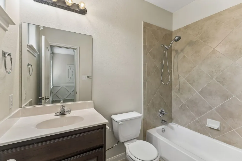 11400 W Parmer Lane #14 Cedar Park, TX 78613