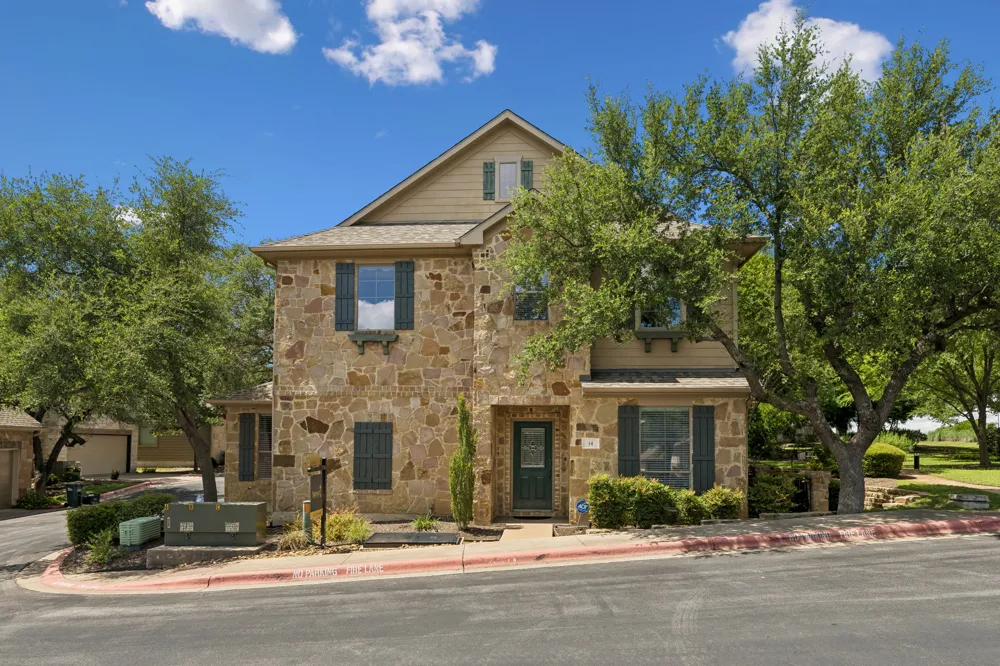 11400 W Parmer Lane #14 Cedar Park, TX 78613