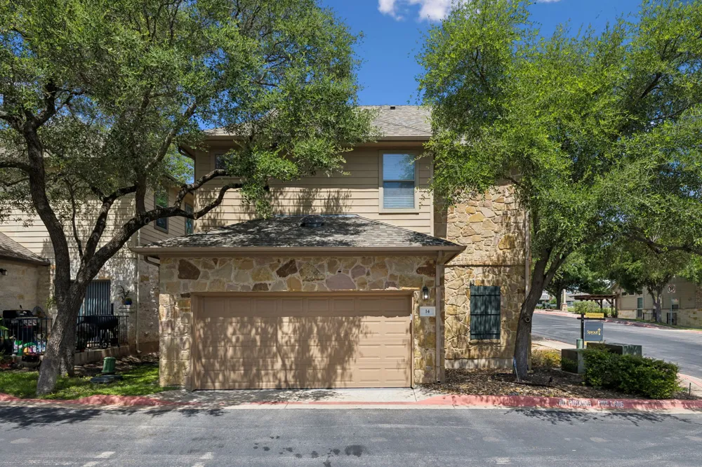 11400 W Parmer Lane #14 Cedar Park, TX 78613
