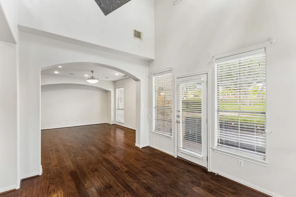11400 W Parmer Lane #14 Cedar Park, TX 78613