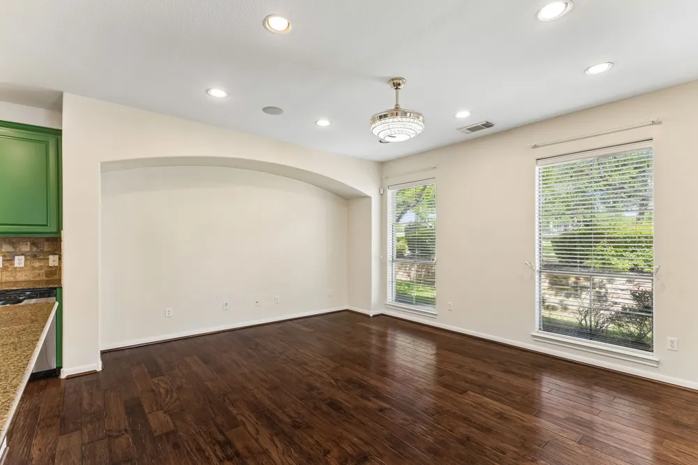 11400 W Parmer Lane #14 Cedar Park, TX 78613