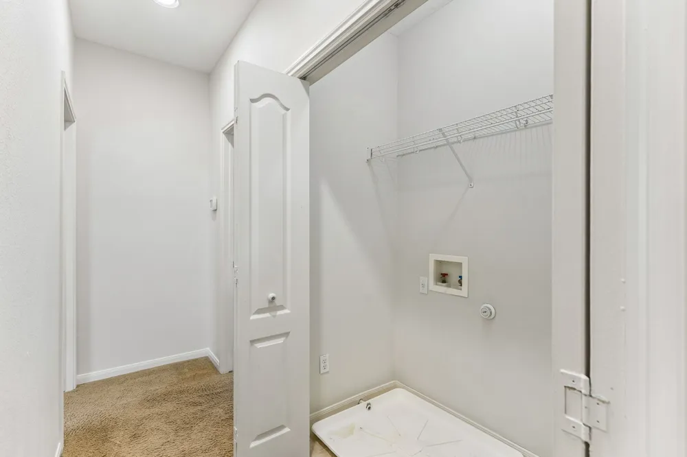 11400 W Parmer Lane #14 Cedar Park, TX 78613