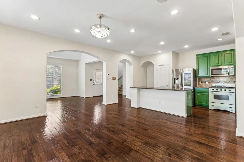 11400 W Parmer Lane #14 Cedar Park, TX 78613