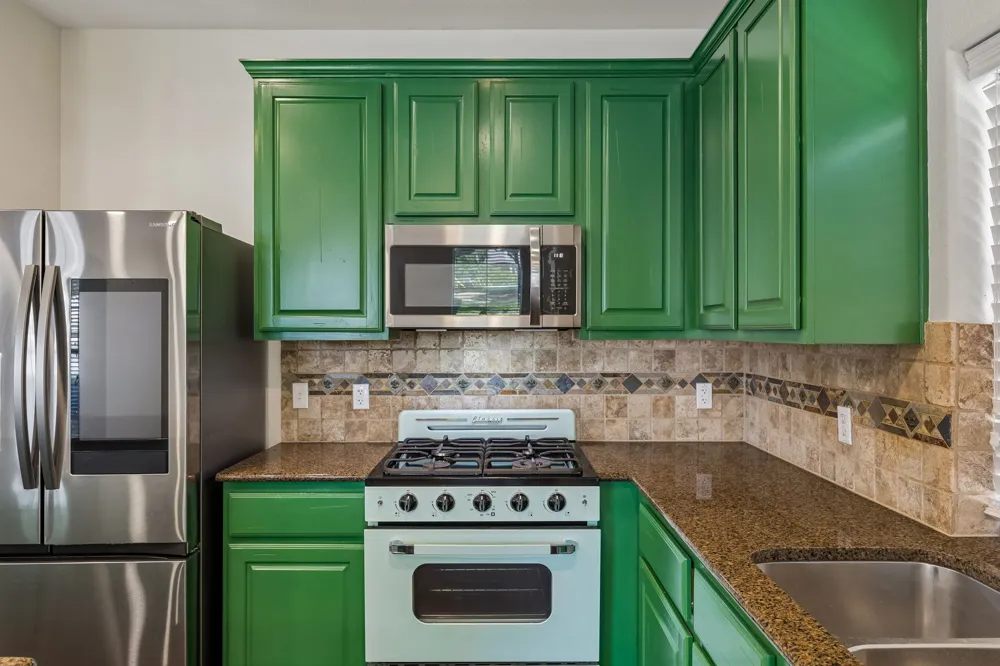 11400 W Parmer Lane #14 Cedar Park, TX 78613