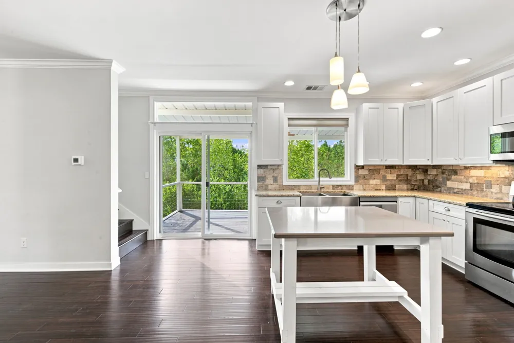 113 Lei Court Bastrop, TX 78602