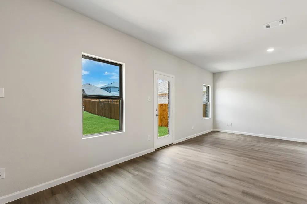 836 Springwell Drive Princeton, TX 75407