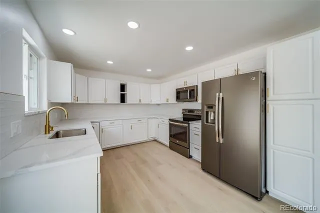 8733 Kendall Court Arvada, CO 80003