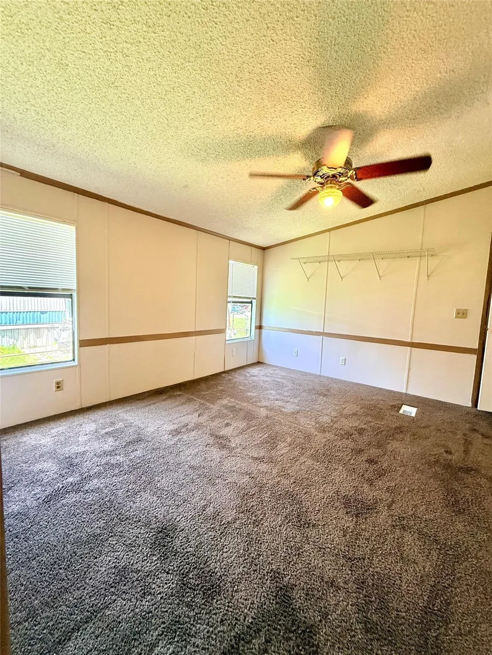 1014 Tealway Drive Pasadena, TX 77504
