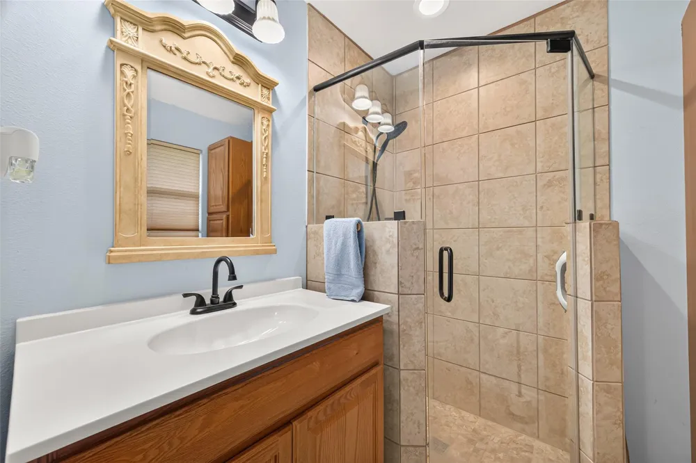 18314 Crosswinds Way Crosby, TX 77532