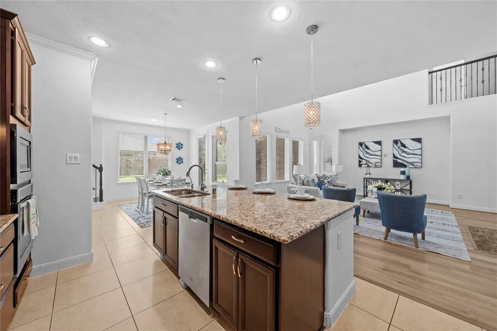 17315 Tomintoul Path Richmond, TX 77407