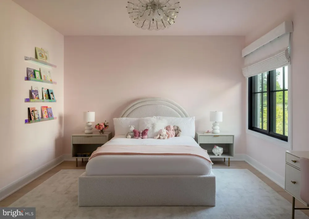 9910 DEERFIELD POND DRIVE Great Falls, VA 22066