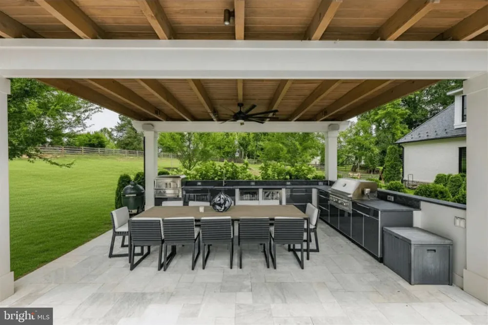 9910 DEERFIELD POND DRIVE Great Falls, VA 22066