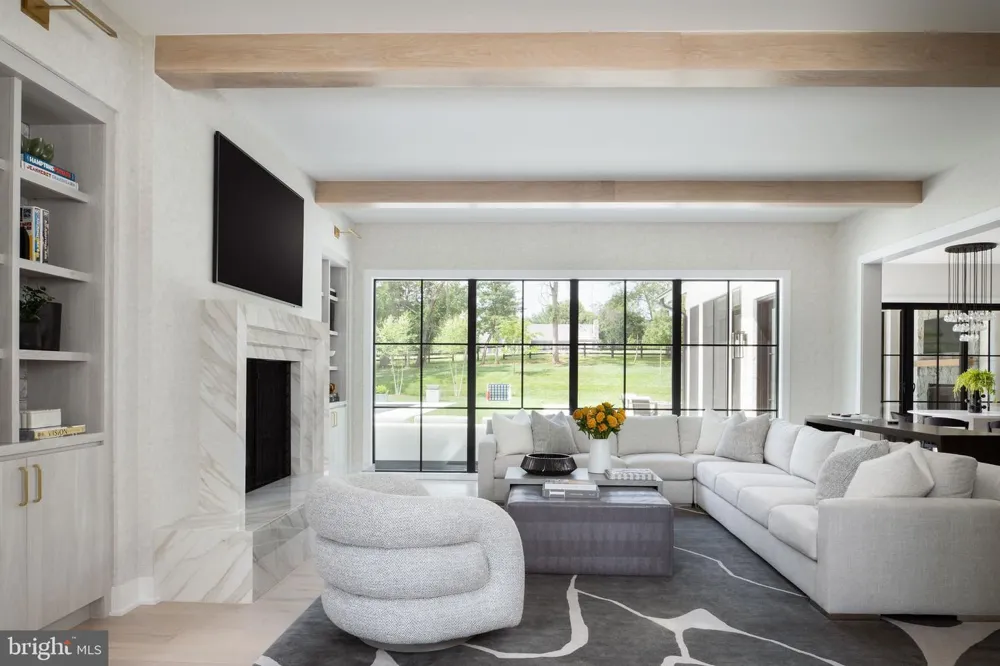 9910 DEERFIELD POND DRIVE Great Falls, VA 22066