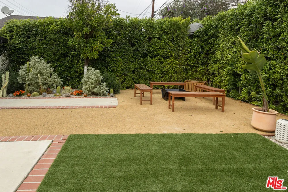 1216 Virgil Avenue Los Angeles, CA 90029