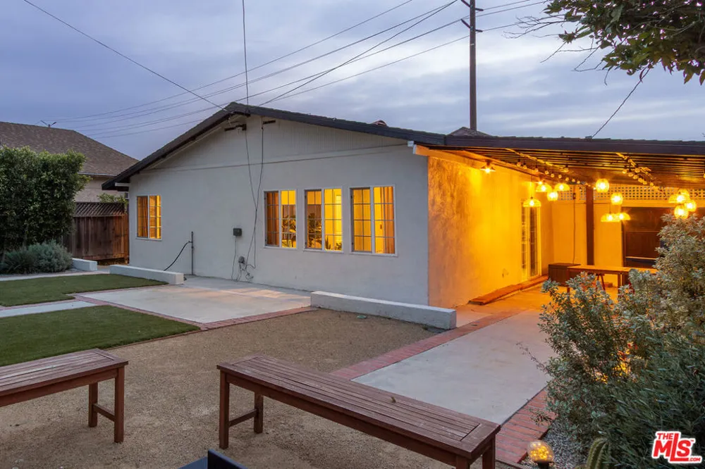 1216 Virgil Avenue Los Angeles, CA 90029