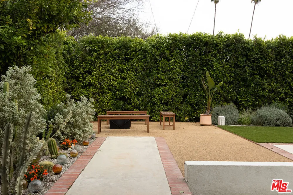 1216 Virgil Avenue Los Angeles, CA 90029