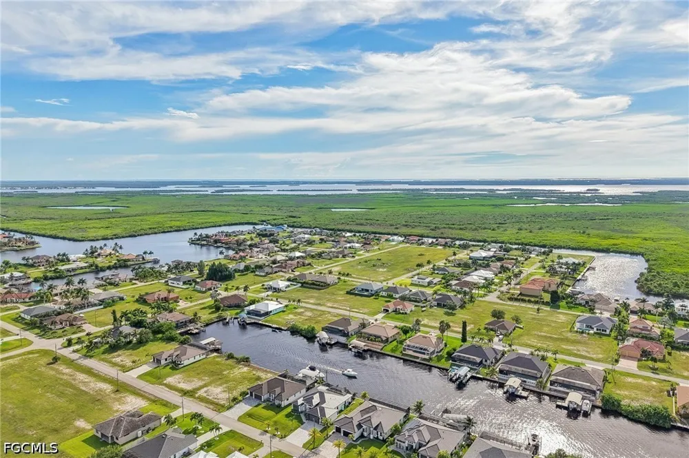 NW 40th Place Cape Coral, FL 33993